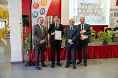 2025-06-13_Zeugnisverteilung_MB_3000-14