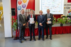 2025-06-13_Zeugnisverteilung_MB_3000-16