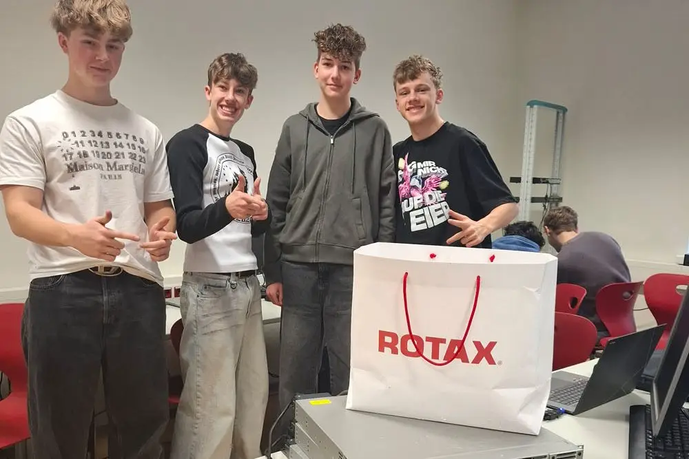 Inbetriebnahme neuer Layer-3-Switches im Netzwerklabor