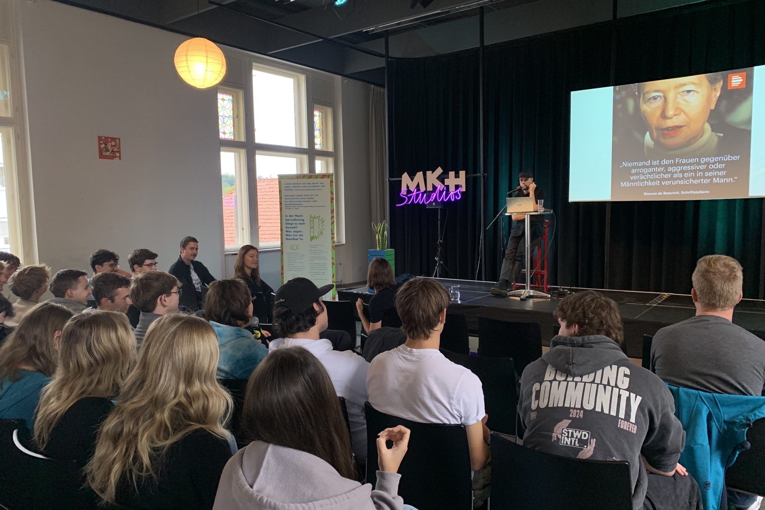Vortrag „Zwischen Fortnite und Feminismus“