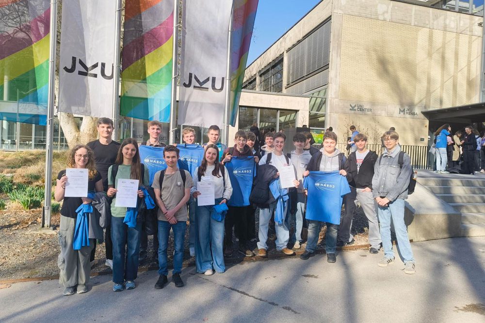 Mathematik-Teamwettbewerb Naboj